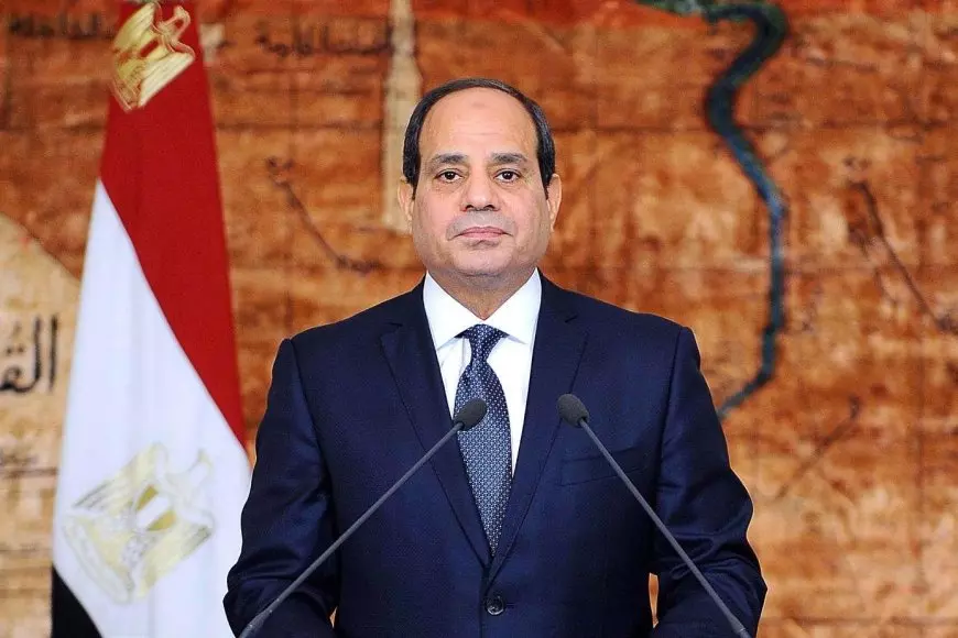 الرئيس السيسي يتلقى اتصالا هاتفياً من رئيس وزراء المملكة المتحدة